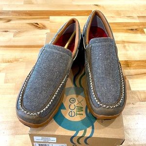 Twisted X Driving Mocs in dust